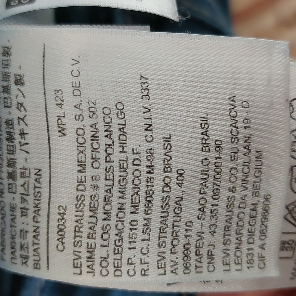 Levi 529 Curvy Skinny Leg Sz 12M - Picture 16 of 16